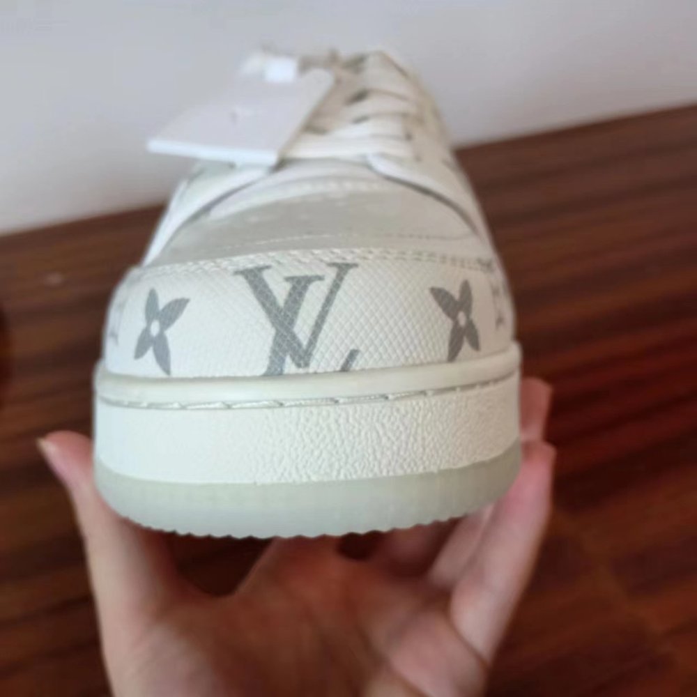 Louis Vuitton LV White Casual Sports Retro Shoes - Picture 12 of 14
